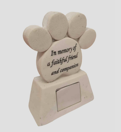 Paw Print Memorial